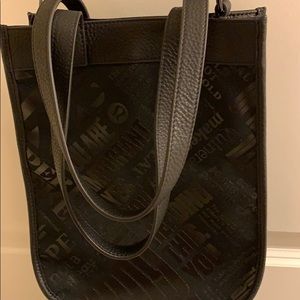 lululemon Now and Always 8 L tote. Insignia.